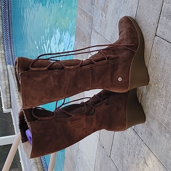 UGG Elsy Wedge Lace Up Brown Leather Sheepskin Lined Boot Size 7 - Picture 5 of 13